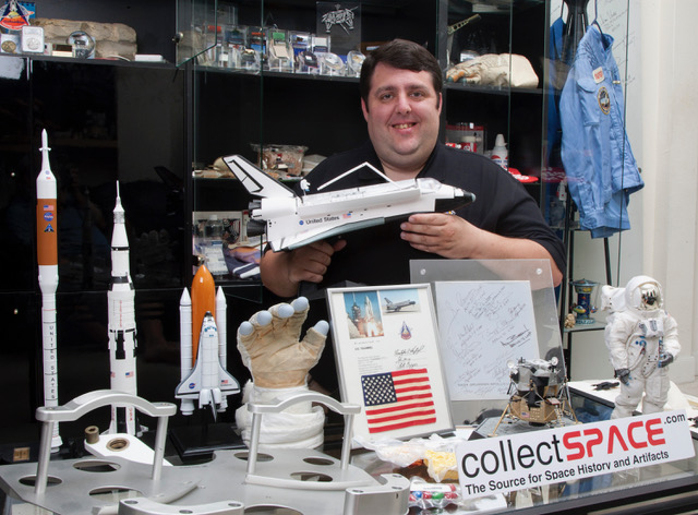 Photo of Robert Pearlman